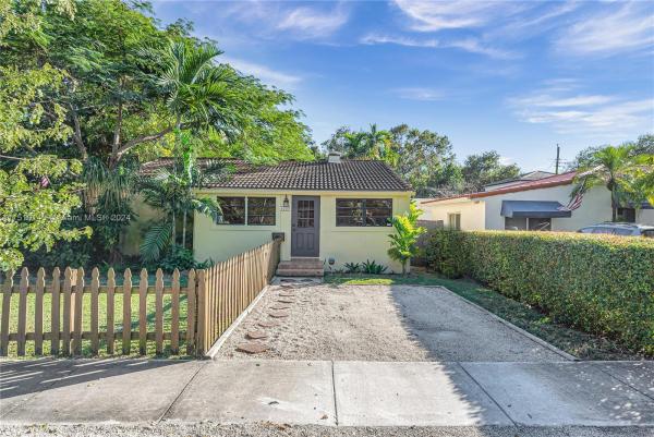Hills Trail Grove, 5220 SW 5th Ter, Miami, Florida 33134, image 3