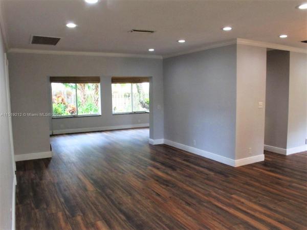 Country Club Homes, 1238 Arthur St, Hollywood, Florida 33019, image 3