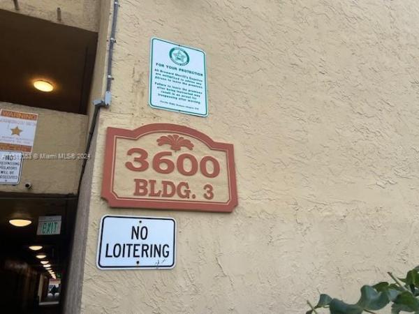 Royal Point, 3600 NW 21st St #301, Lauderdale Lakes, Florida 33311, image 3