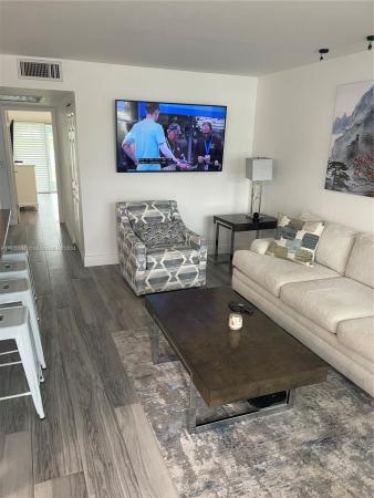 Lincoln At Century Village, 1033 Lincoln B, Boca Raton, Florida 33434, image 2