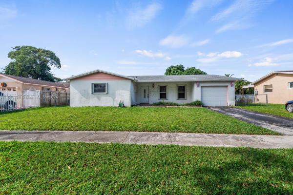 Southland Pines, 16922 SW 107th Pl, West Perrine, Florida 33157, image 2