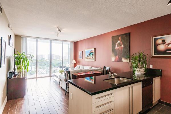 Axis On Brickell South, 79 SW 12th St #1502-S, Miami, Florida 33130, image 3