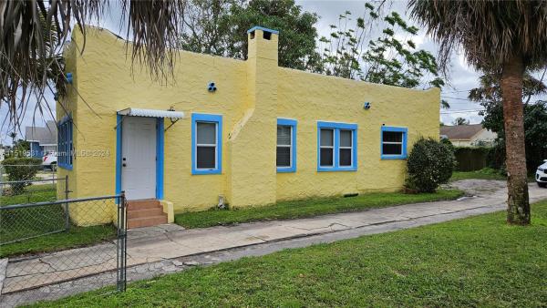 Monroe Heights, 1243 W 26th St, Riviera Beach, Florida 33404, image 1