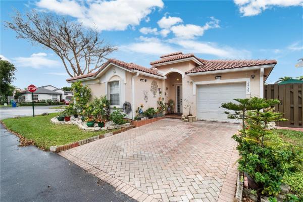 15735 SW 81st St, Unincorporated Dade County, Florida 33193, image 3