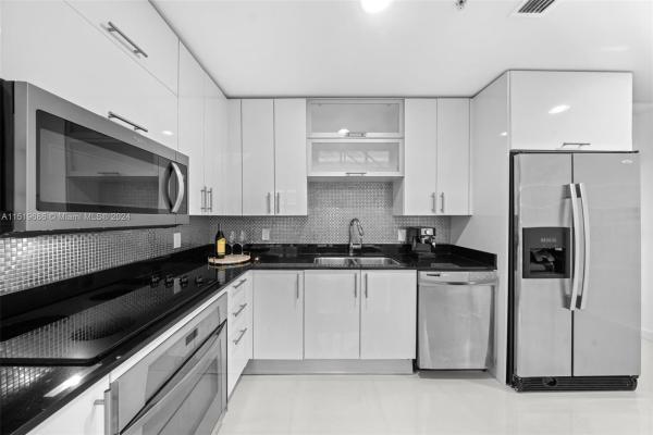 Infinity At Brickell, 60 SW 13th St #4812, Miami, Florida 33130, image 3