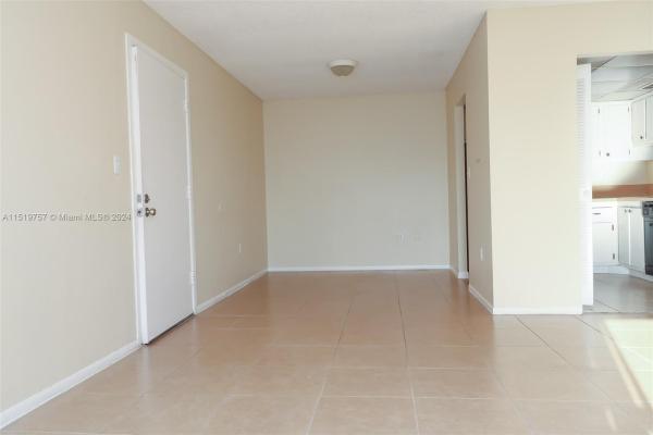 Clear Lake Palms, 429 Executive Center Dr #210, West Palm Beach, Florida 33401, image 2
