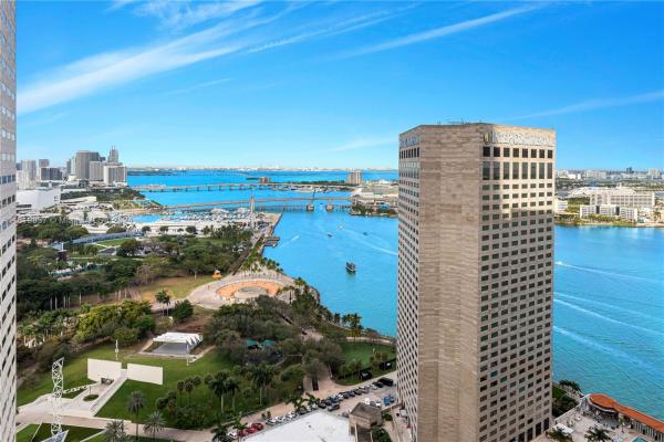 One Miami West, 325 S Biscayne Blvd #3514, Miami, Florida 33131, image 1