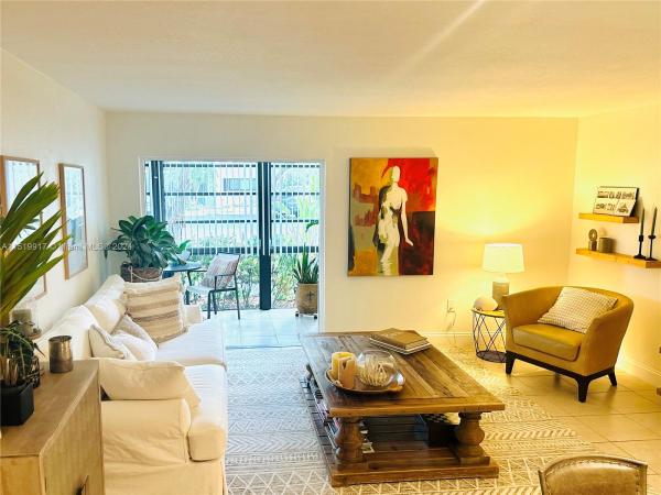 Carmel At The California Club, 917 NE 199th St #104, Ives Estates, Florida 33179, image 1