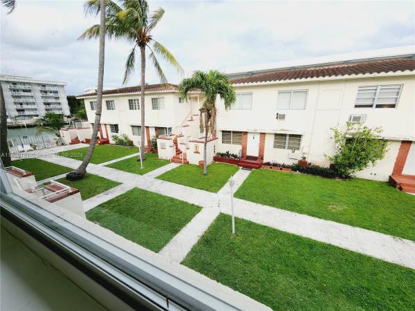 Marseilles, 1203 Marseille Dr #22, Miami Beach, Florida 33141, image 1