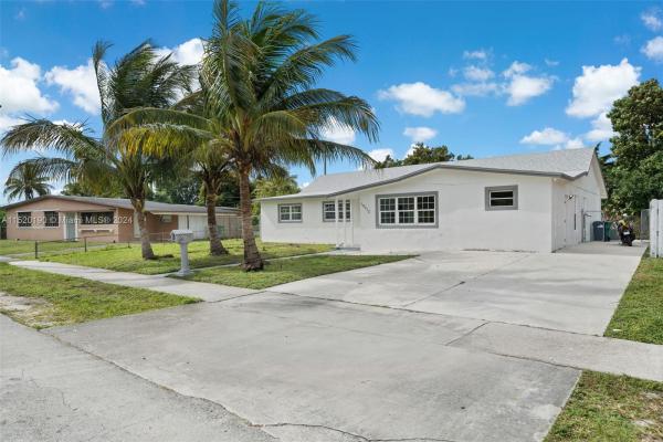 Carol City, 19512 NW 38th Ct, Miami Gardens, Florida 33055, image 2