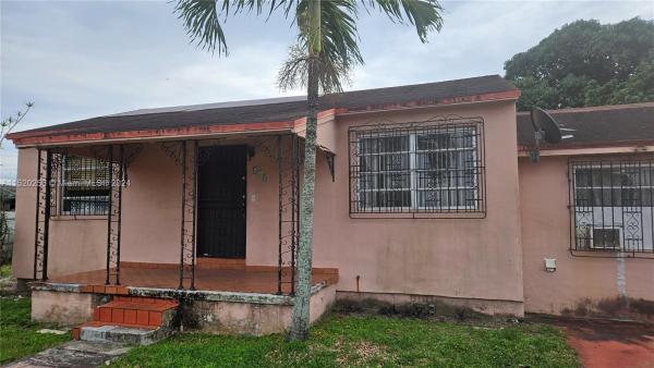 Marjohn Park, 640 E 6th St, Hialeah, Florida 33010, image 1