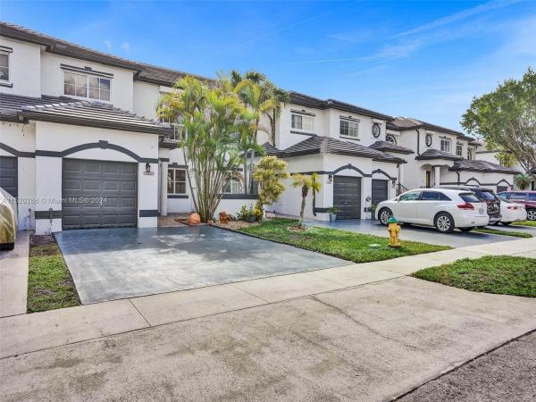 Somerset Cove At Vizcaya, 12858 SW 50th St, Miramar, Florida 33027, image 1