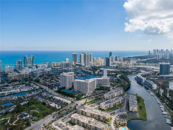The Olympus Towers, 2500 Parkview Dr #2320, Hallandale Beach, Florida 33009, image 2