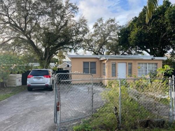 Oxford Park, 2540 NW 91st St, West Little River, Florida 33147, image 1