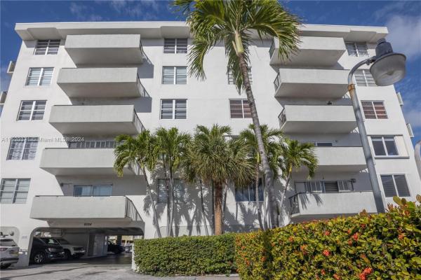Creek Towers & Yacht Club, 8024 Tatum Waterway Dr #3B, Miami Beach, Florida 33141, image 1