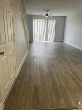 Catalina Lakes, Tamarac, Florida 33321, image 2