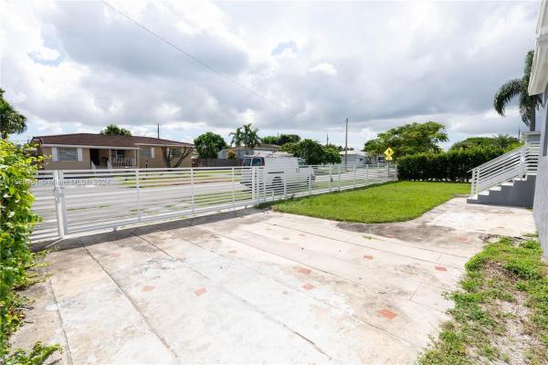 Miracle Manor, 1932 SW 82nd Ct, Westchester, Florida 33155, image 2