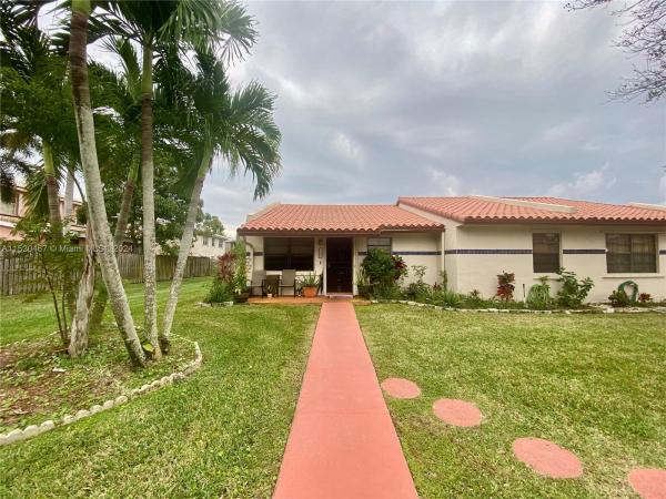 Forest Lake, 11252 SW 59th Pl, Cooper City, Florida 33330, image 1