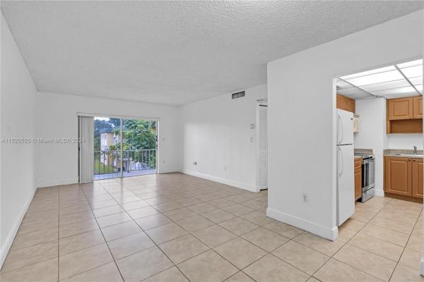 Miller Lake, 5400 SW 77th Ct #3F, Glenvar Heights, Florida 33155, image 2