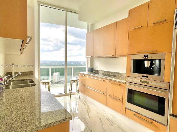 Tdr Tower 1, 16001 Collins Ave #3705, Sunny Isles Beach, Florida 33160, image 2