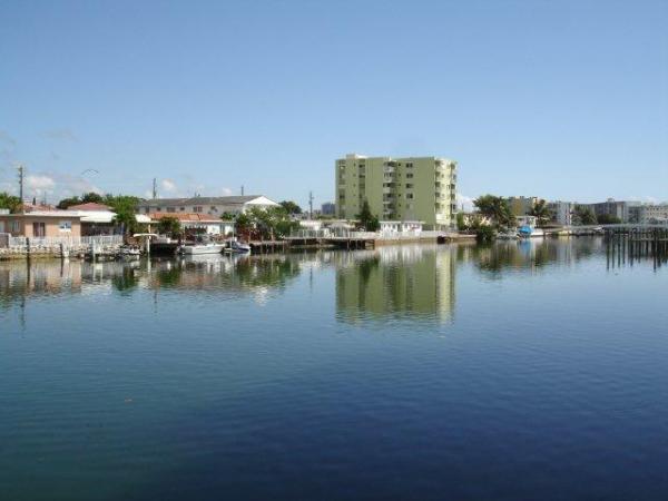 Waterway Plaza, 7900 Tatum Waterway Dr #401, Miami Beach, Florida 33141, image 1