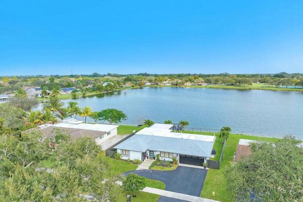Flamingo Gardens Tamarind, 5432 SW 118th Ave, Cooper City, Florida 33330, image 1