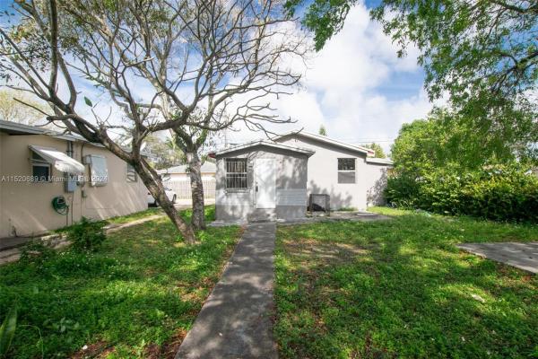 Liberia, 2239 Sheridan St, Hollywood, Florida 33020, image 1