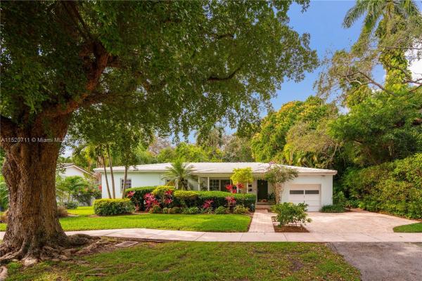 San Juan Heights, 7300 Mindello St, Coral Gables, Florida 33143, image 3