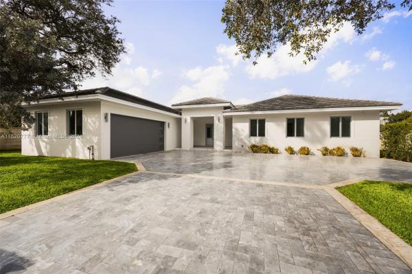 9531 SW 93rd St, Unincorporated Dade County, Florida 33176, image 2