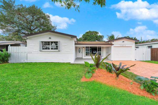 Miramar Tropical, 2512 Everglades Dr, Miramar, Florida 33023, image 2