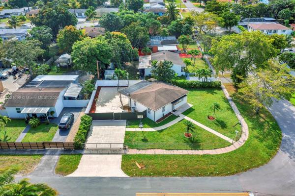 North Shore Heights, 12935 NW 10th Ave, North Miami, Florida 33168, image 1