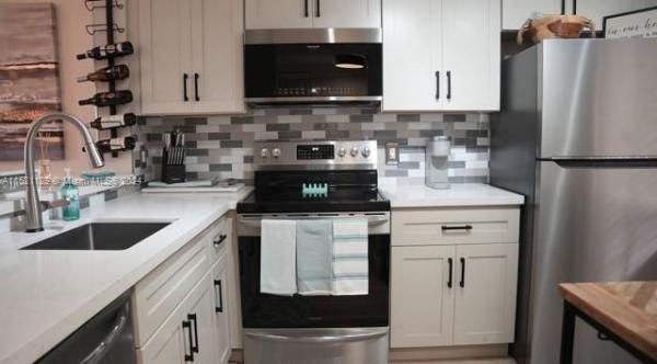 Lakeshore At University Park, 8740 N Sherman Cir #307, Miramar, Florida 33025, image 3