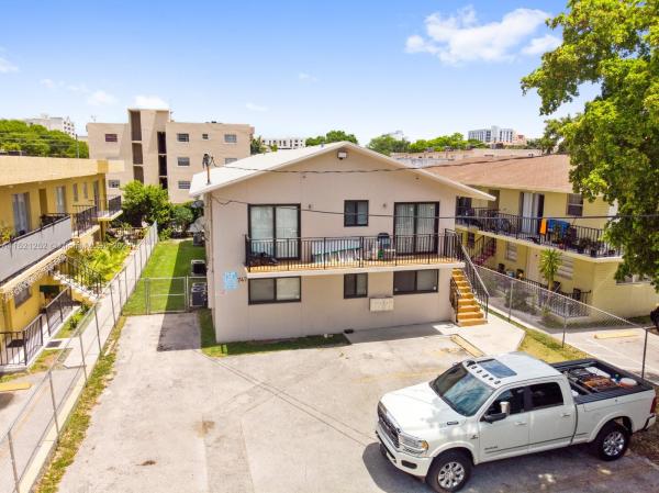 Bamboo Residences, 747 SW 5th St, Miami, Florida 33130, image 3