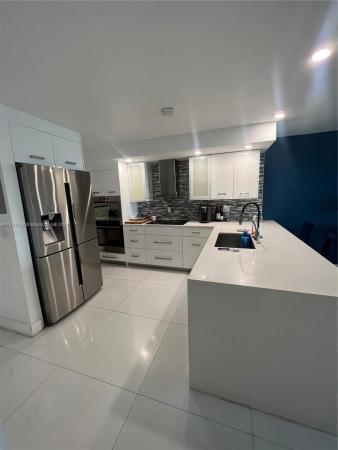 Beach Plaza, 4101 Indian Creek Dr #507, Miami Beach, Florida 33140, image 1