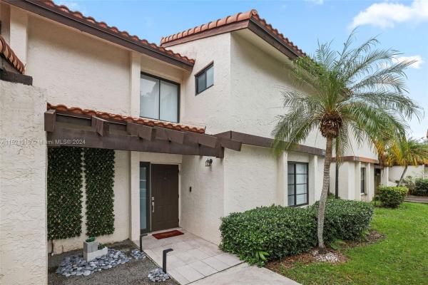 Village Homes In The Crossings, 11332 SW 133rd Ct #56-4, The Crossings, Florida 33186, image 1