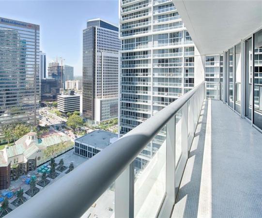 Icon Brickell Tower 1, 475 Brickell Ave #2413, Miami, Florida 33131, image 1