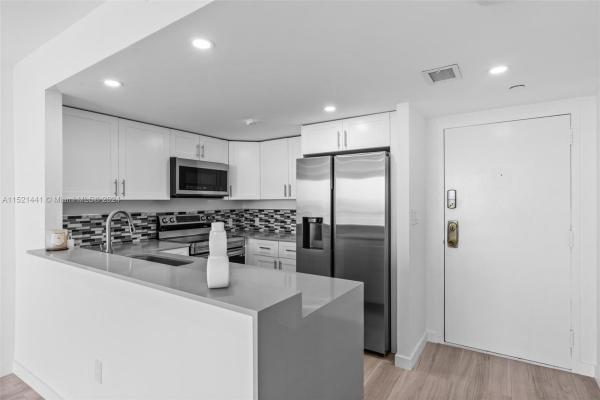 Greenwich, 1470 NE 123 #A1413, North Miami, Florida 33161, image 2
