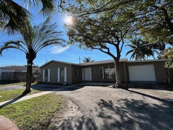 Tropical Heights, 1759 South Rd, Lake Worth Beach, Florida 33460, image 1