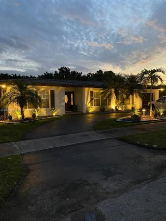 Toral Park, 9640 SW 17th St, Westchester, Florida 33165, image 1