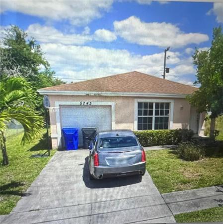 West Carver Ranches, 5743 Wiley St, Hollywood, Florida 33023, image 1
