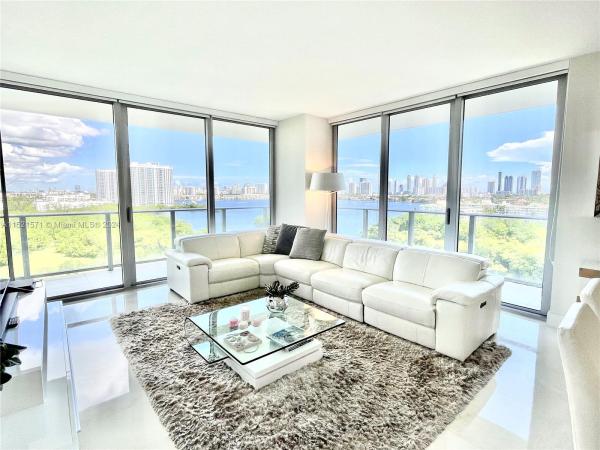 The Harbour North Tower, 16385 Biscayne Blvd #1107, North Miami Beach, Florida 33160, image 2