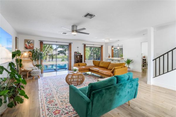Starlight Cove, 438 NW 37th Way, Deerfield Beach, Florida 33442, image 3