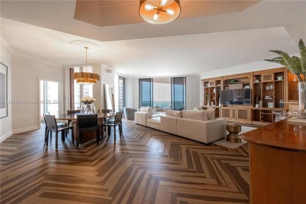 The Gables Club, 60 Edgewater Dr #11F, Coral Gables, Florida 33133, image 1