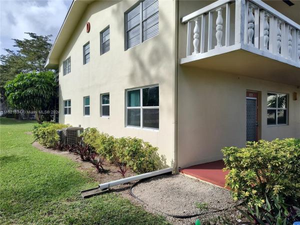 Durham, 185 Durham D, Deerfield Beach, Florida 33442, image 3