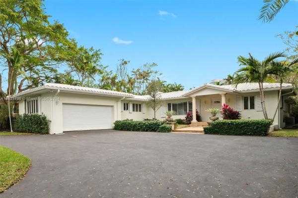 Bal Harbour Village, 247 Bal Bay Dr, Bal Harbour, Florida 33154, image 1