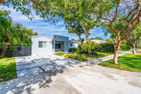 Breezeswept Manor, 5745 SW 39th St, Coral Terrace, Florida 33155, image 1