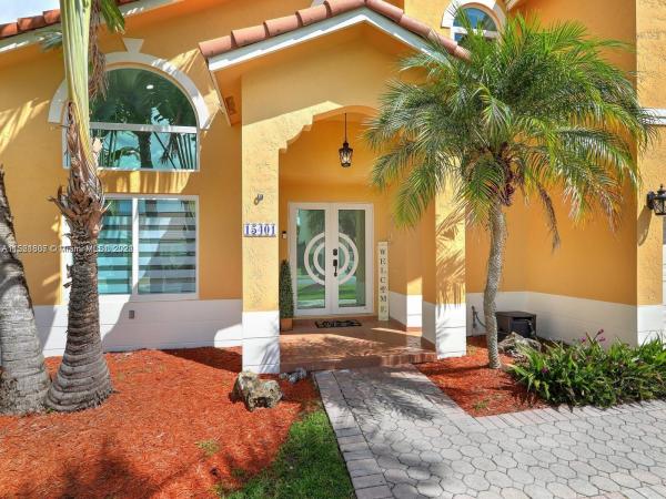 Renaissance At Lakes Of The Meadow, 15401 SW 47th St, Kendall West, Florida 33185, image 1