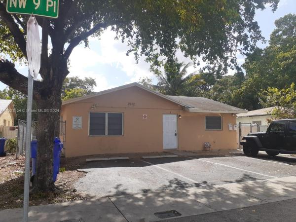Franklin Park, 2512 NW 9th Pl, Fort Lauderdale, Florida 33311, image 1