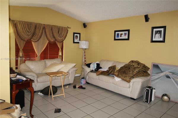 Lakeside At The Hammocks, 10061 SW 156th Ct, The Hammocks, Florida 33196, image 2