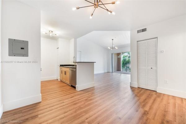Gables Court, 6841 SW 44th St #305, Glenvar Heights, Florida 33155, image 1